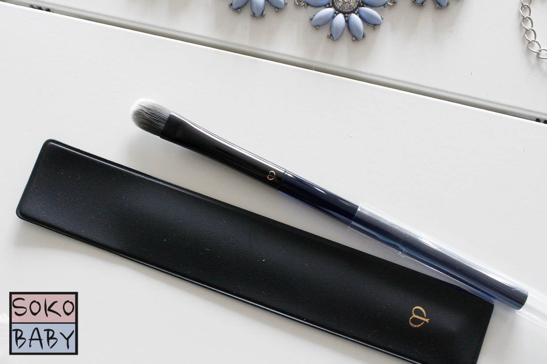 concealer and brush3